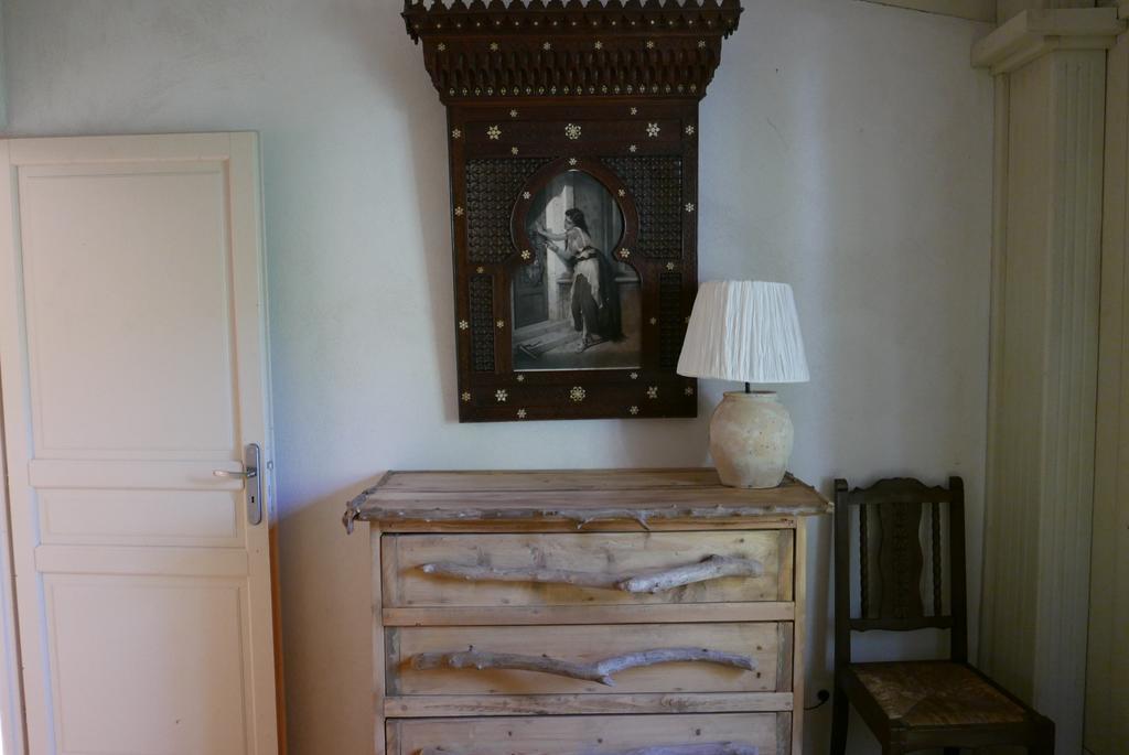 Cabane De La Leque Fontvieille Kültér fotó