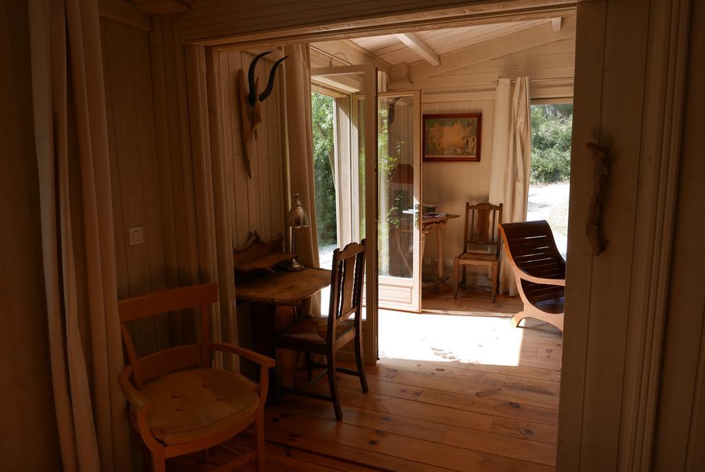 Cabane De La Leque Fontvieille Kültér fotó